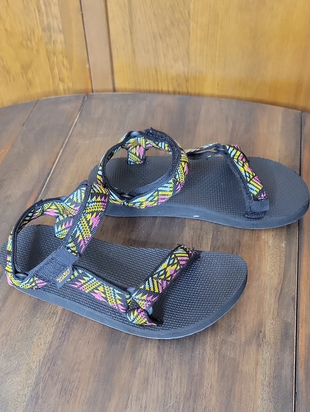 Teva Hurricane Sandals Sz 3